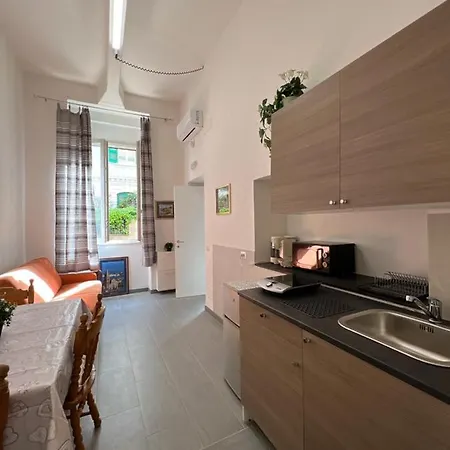 Casa Cicerone Holiday home *